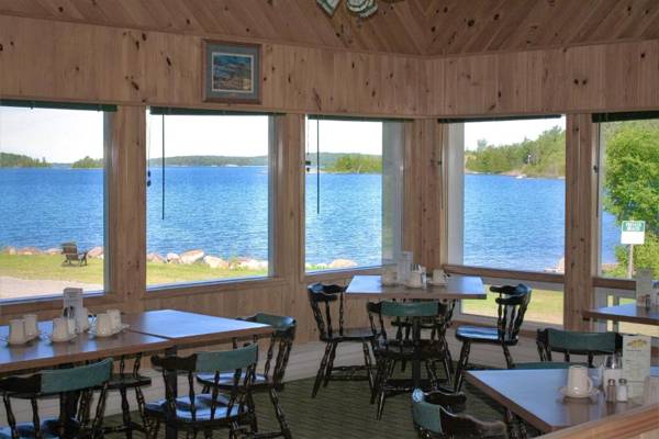 Carolyn Beach Inn