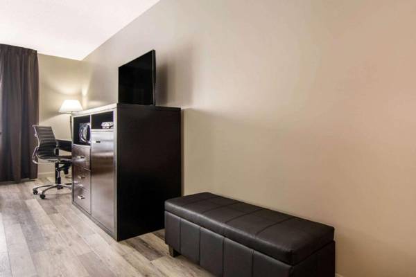 Econolodge Inn & Suites St-Apollinaire