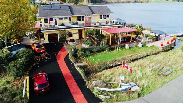 Birds of a Feather Ocean Lagoon Victoria Condos
