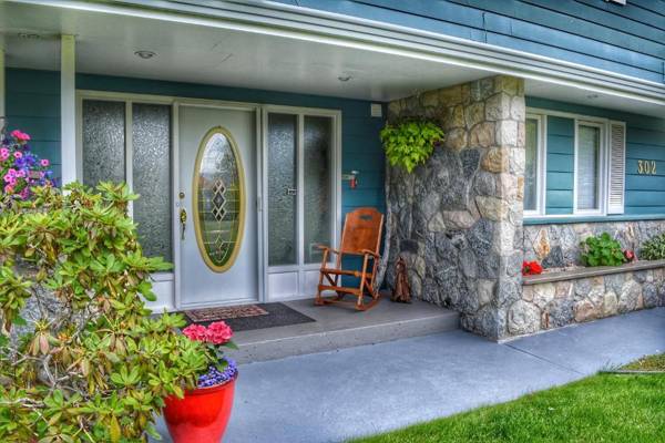 Sunny Shuswap B&B