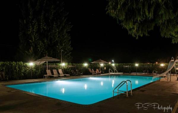 Camperland Bridal Falls RV Resort & Cabins