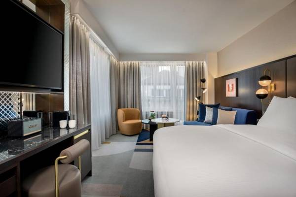 Neues Schloss Privat Hotel Zurich Autograph Collection
