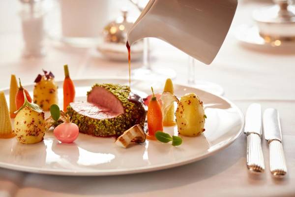 The Dufour Suites & Rooms by Hotel Schweizerhof
