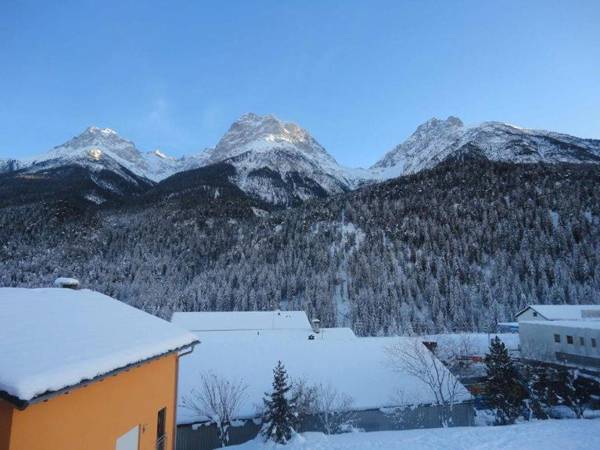 Chasa Sotchà Dadora 698