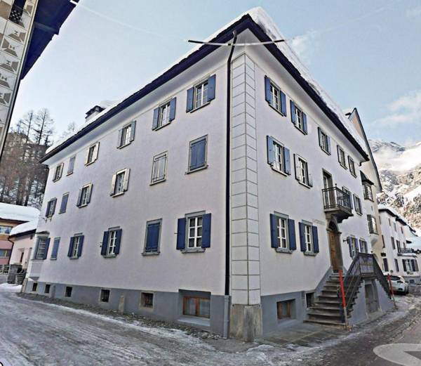 Chesa La Cuntainta - Sils Maria