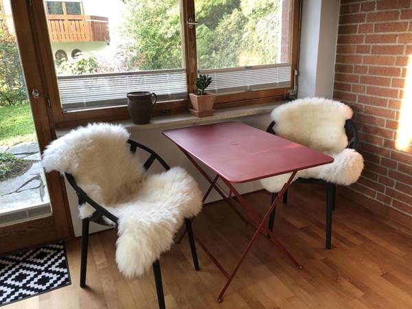Dreiländereck schöne Ferienwohnung mit großem Freisitz