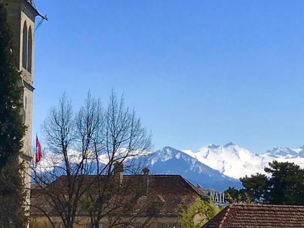 Bright Central & Modern apartment