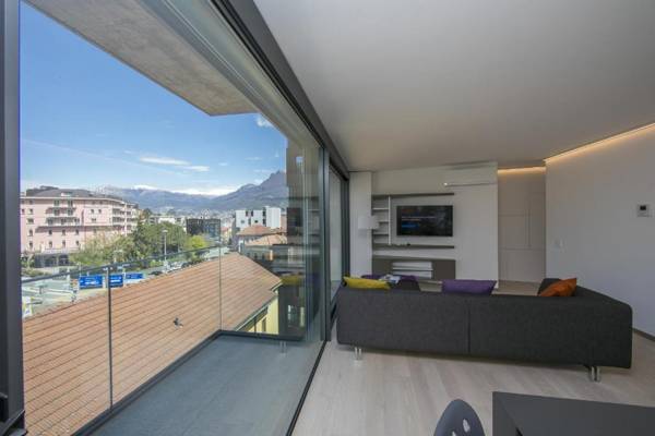 Urban Flat Paradiso