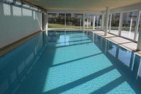 Indoor Swimming Pool Sauna Fitness Private Gardens Spacious Modern Apartment