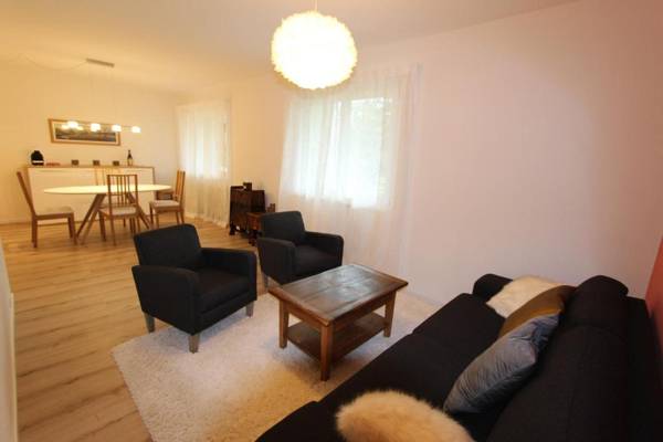 Le Castel 1