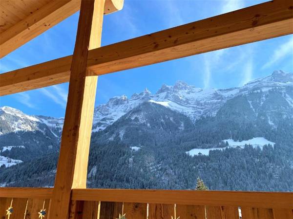 Le Montagnier by Mrs Miggins