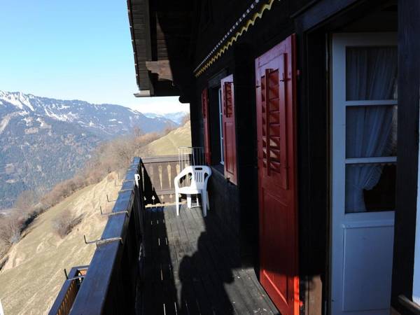 Attractive holiday home with a beautiful view.