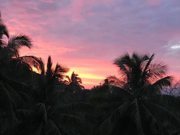 Pacific views tranquil location large home Navy house 2