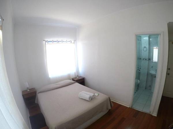 VOY Hostales - Oriente