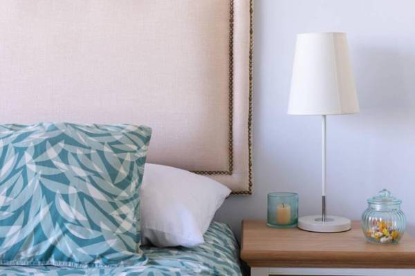 Cómodo caminando a la Playa Mall y restaurantes