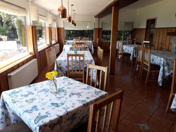 Hotel y Cabañas El Parque