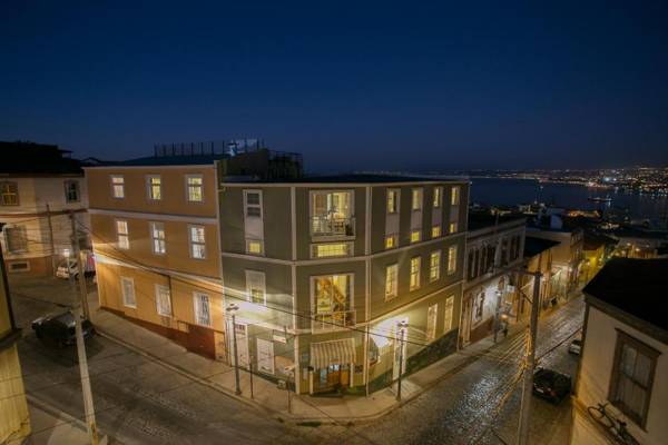 Casa Galos Hotel & Lofts