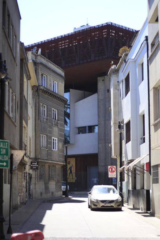 UH ApartHotel Lastarria