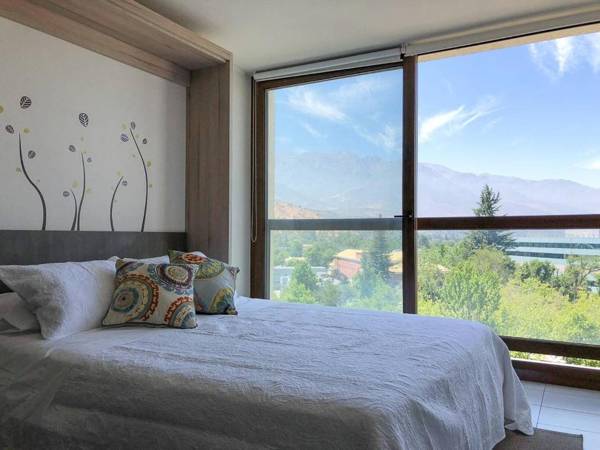 Charming Studio - w/Mountain View Pool & Gym