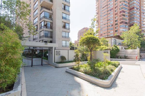 Uptown Ethnic - 2BR Metro Wifi TV