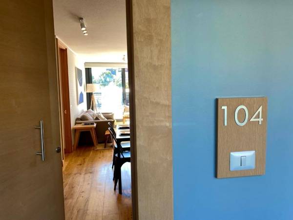 Frente a la Costanera amplia Terraza en Pto Varas Servicio HOM