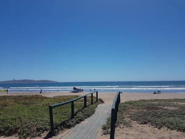 Departamento a pasos del borde costero en condominio privado