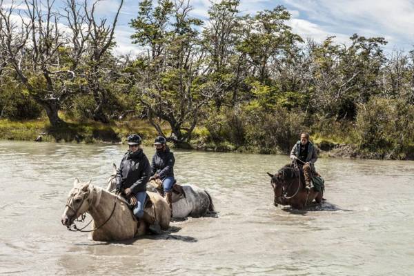 Pampa Lodge Quincho & Caballos