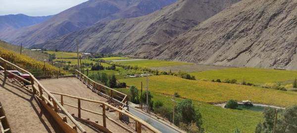 Cabañas Con Vista Panorámica Pisco Elqui