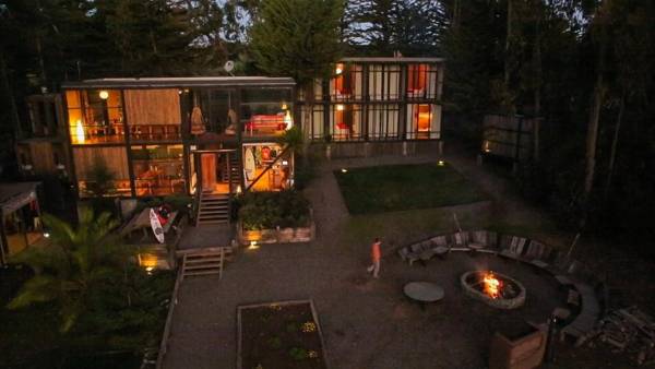 Surf Lodge Punta de Lobos