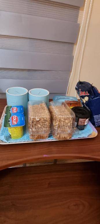 Casa Hostal Habitación con baño privado estacionamiento y desayuno a pasos de Av san Juan