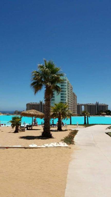 Laguna Bahía Algarrobo