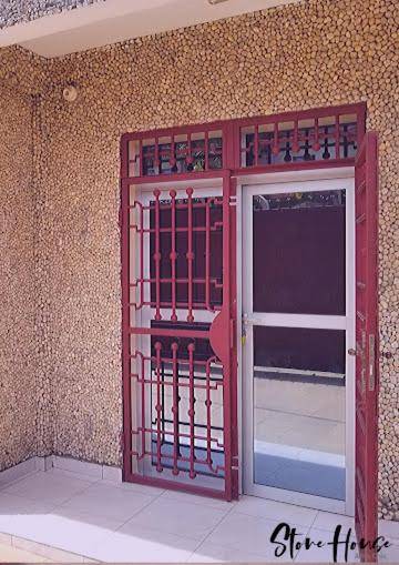 Stone House - Makepe Douala