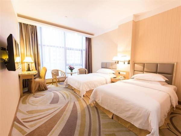 Vienna Hotel Zhanjiang Coast Avenue