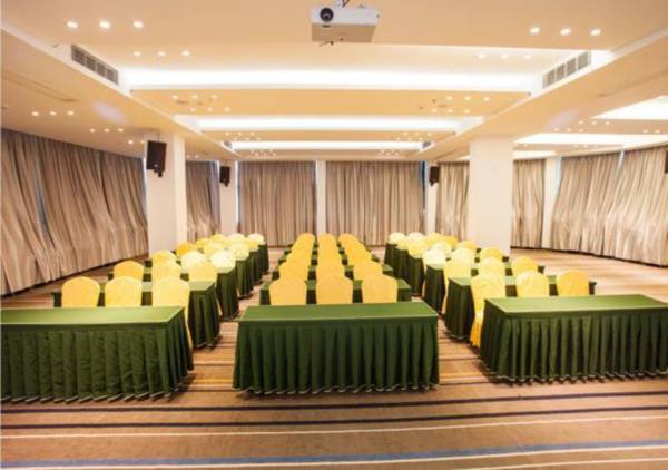 City Comfort Inn Zhanjiang Haibin Park