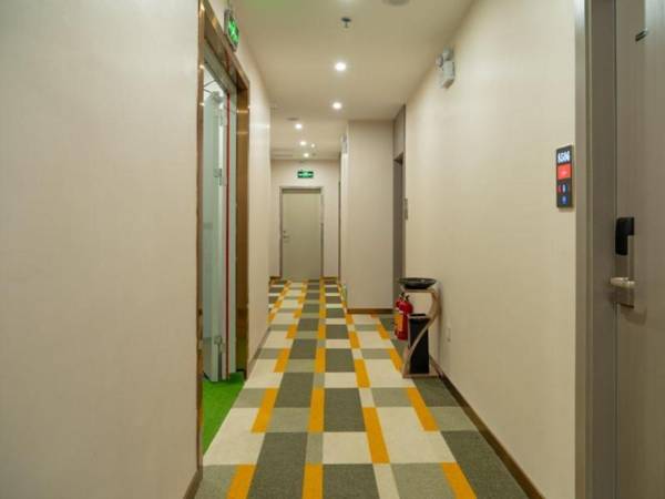 Shell Hotel Zhanjiang Lianjiang Xinyuan Square