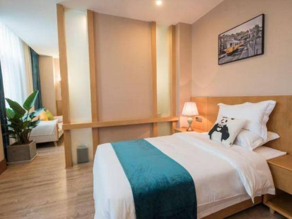 Super 8 by Wyndham Shifang Urban Rail Transportation College