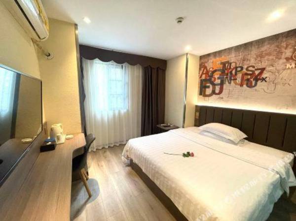 7 Days Inn (Guanghan Bailun Department Store)