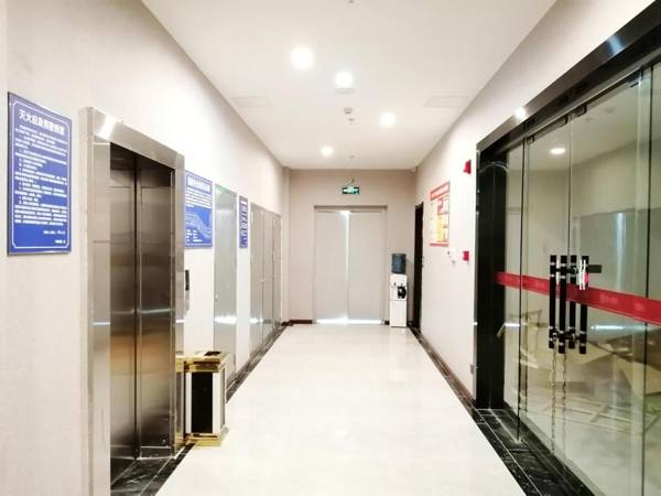 Pai Hotel Guang'an Railway North Station