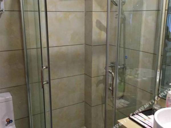 Ping Guo Holiday Hotel