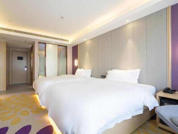 Lavande Hotel Jingmen Planet World City