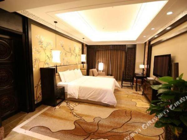Rebecca Hotel (Xuchang Caowei Ancient City)