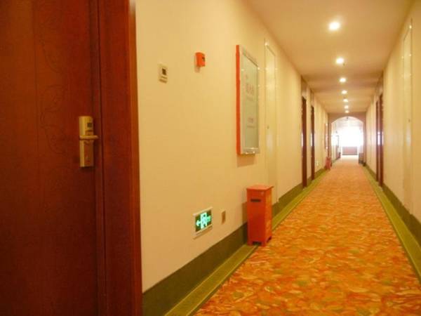 GreenTree Inn HeNan ZhuMaDian YiCheng Weisi Road Business Road