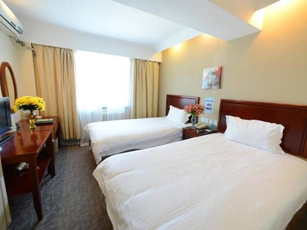 GreenTree Inn Jiangsu Lianyungang Donghai Benniu Square Business Hotel