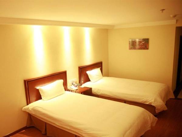 GreenTree Inn Henan Puyang Jingkai Avenue Wuyi Road Business Hotel