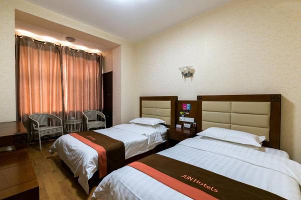 Jun Hotel Hebei Cangzhou Hejian City Shijing Dong Road