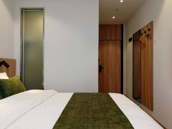 GreenTree Inn Express Cangzhou Yunhe District Mingzhu Market