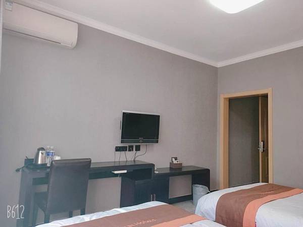 JUN Hotels Hebei Zhangjiakou Xuanhua District Railway Station Store