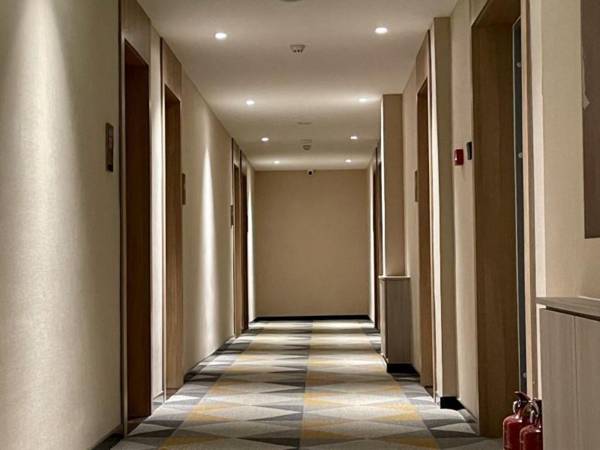 Shell Hotel Hebei Chengde Pingquan Bus Station