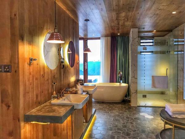 Deqin Fragmentation Wuxiang Meili Snow Mountain Yeshe Holiday Mansion