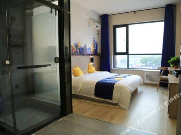 7 daysinn hotel  (Helan Center store)